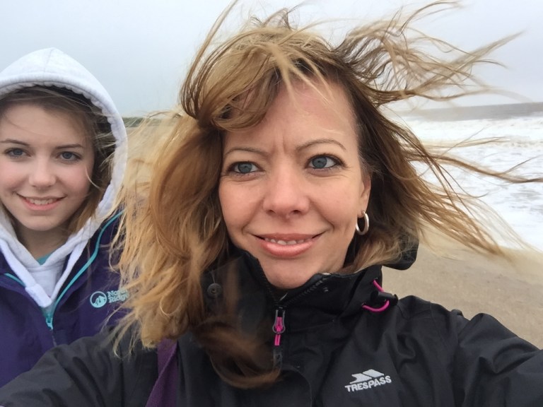 20160531_115321002_iOS